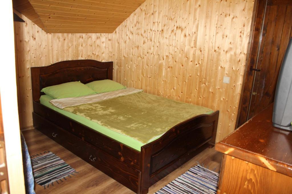 Natura Family Resort Авриг Стая снимка